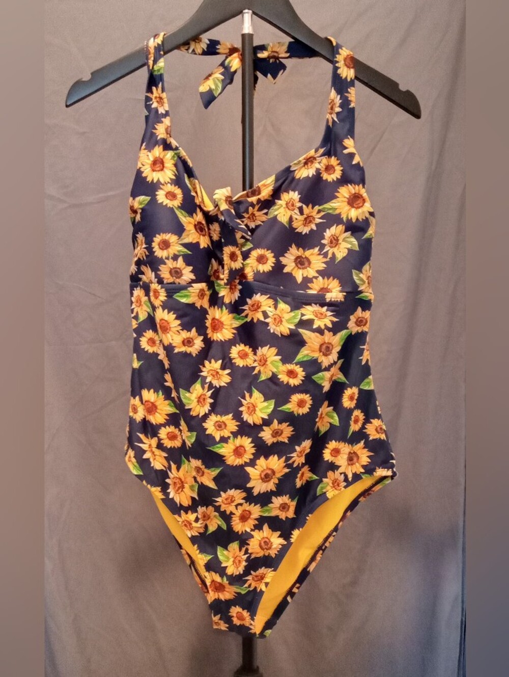 Peyton & Parker Sunflower Print Navy One-Piece Swimsuit Women's Size 1X V Neck